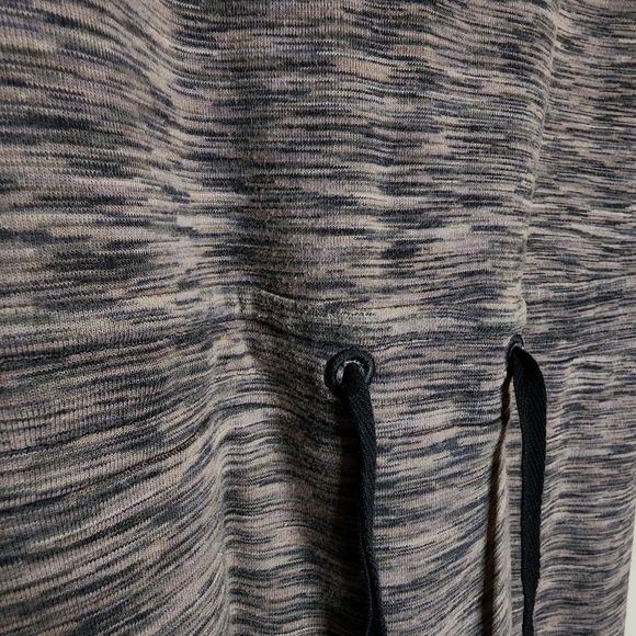 Columbia heathered taupe stretch short sleeve dress. Size small - Picture 2 of 16